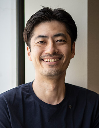 小国士朗